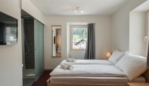 Double or Twin Room with Private Bathroom