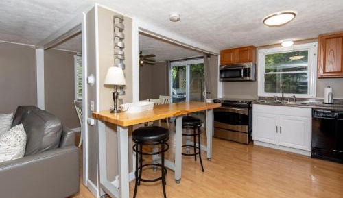 Three-Bedroom Holiday Home 