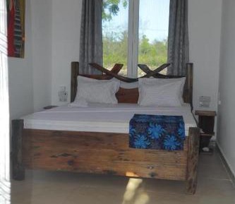 Deluxe Bungalow with Garden View