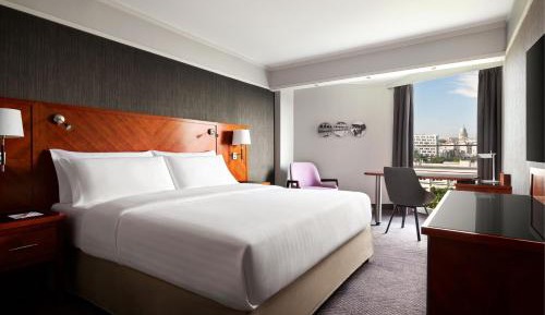 Executive King Room