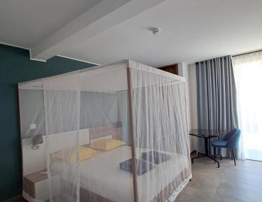 Deluxe Double Room with Balcony and Sea View