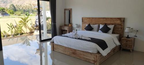 Double Room with Mountain View