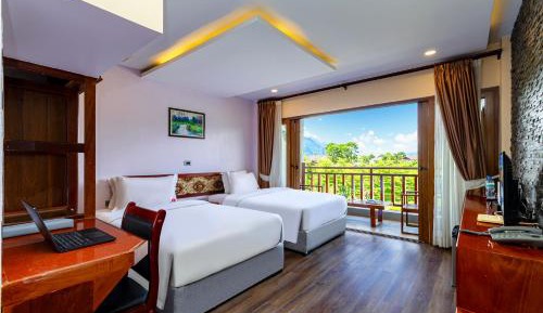 Deluxe Twin Room