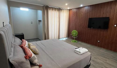 King Room with Spa Bath