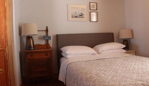Queen Room with Garden View
