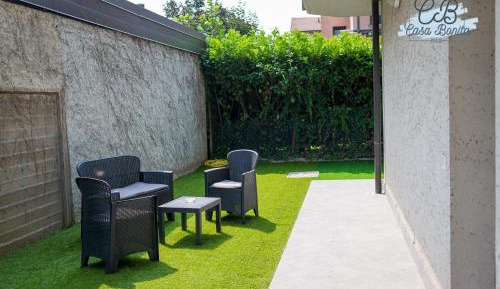 One-Bedroom Apartment with Garden View