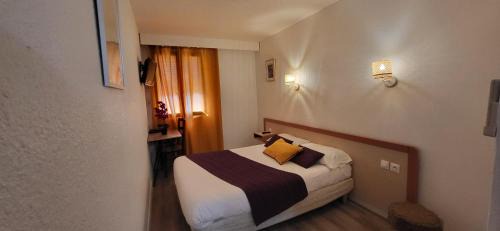 Double Room with Shower