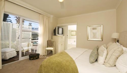 Junior Suite with Garden View