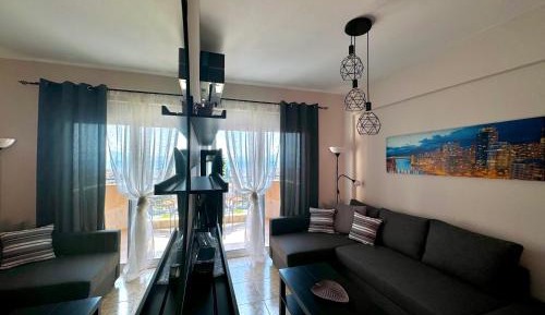 Deluxe Suite with Sea View