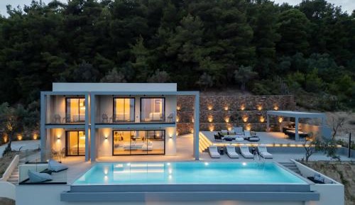 Superior Villa