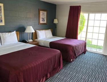 Queen Room with Two Queen Beds