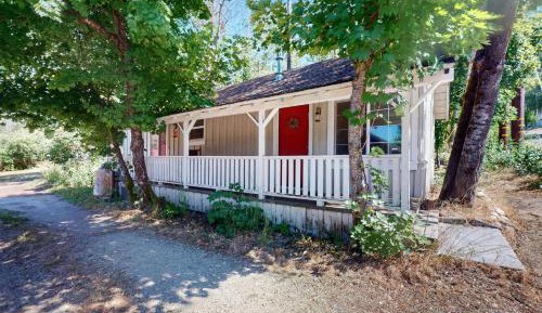 One-Bedroom House