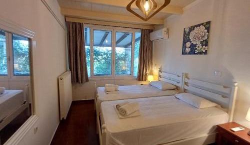 Two-Bedroom Apartment with Terrace and Sea View