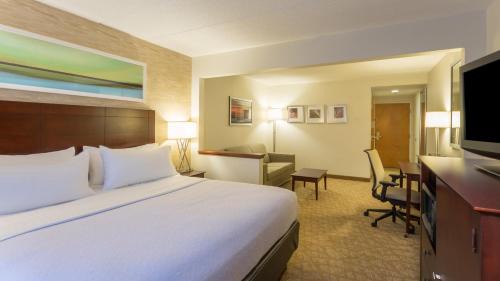 King Room - Hearing Accessible