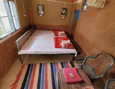 Single Bed in Dormitory Room