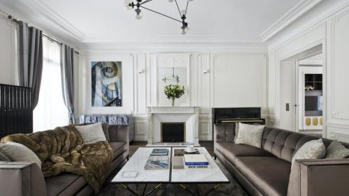 Three-Bedroom Premium Apartment