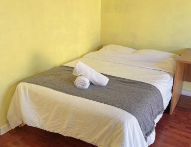 Single Room with Private Bathroom