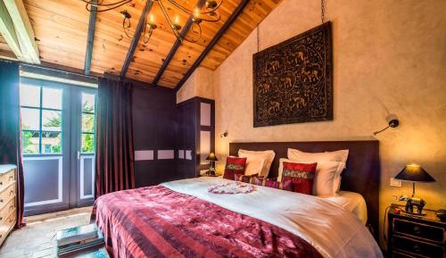 King Suite with Spa Bath