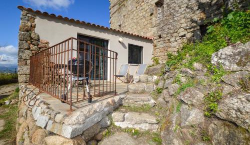 One-Bedroom Holiday Home