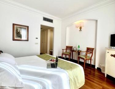 Double or Twin Room with Spa Access