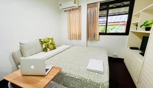 Double Room with Private External Bathroom