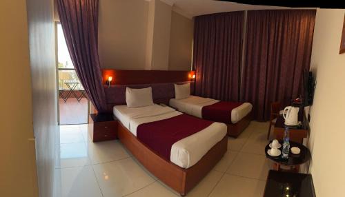 Superior Deluxe Double or Twin Room 