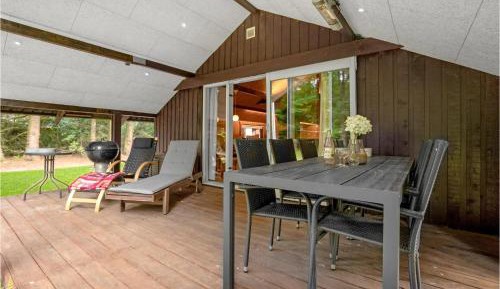 Four-Bedroom Holiday Home