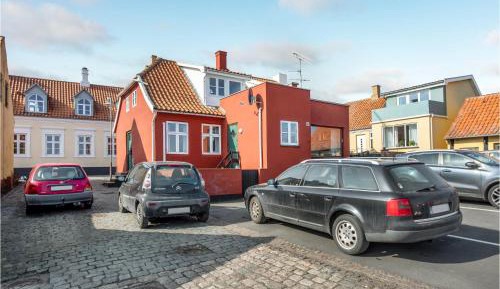 One-Bedroom Holiday Home