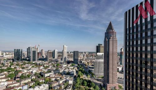 High Floor Skyline View, Guest room, 1 King, Skyline view