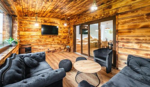 Family Two-Bedroom Apartment with View