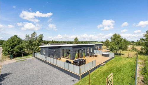 Two-Bedroom Holiday Home