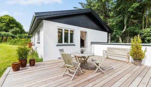 Two-Bedroom Holiday Home