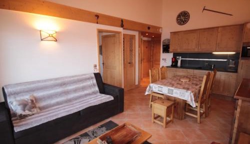 Apartment (6 Adults)