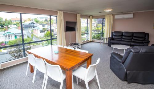 Superior Three-Bedroom Apartment