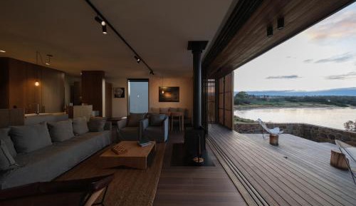 Villa - Beach Front