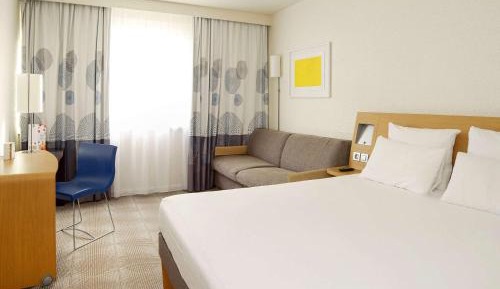 Classic Double Room with Double Sofa Bed