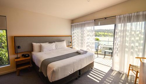 King Room with Balcony