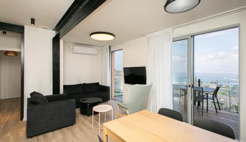 Apartment with Sea View