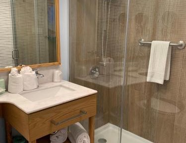 Deluxe Junior Suite