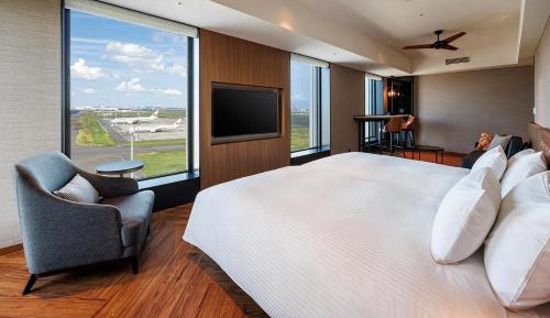 Junior Suite Room (1 Adult)