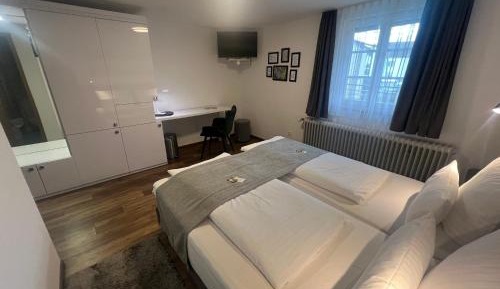Double Room with Private Bathroom