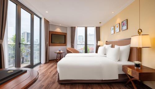 King Suite with Balcony