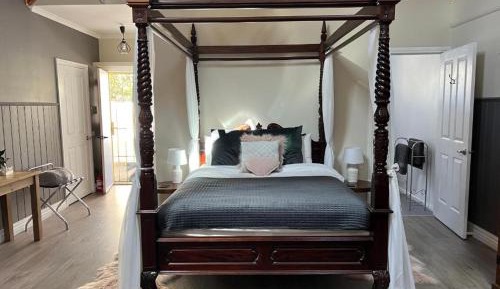 One-Bedroom Chalet