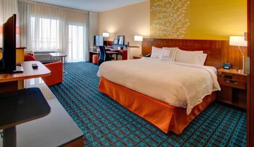 King Suite with Bay View