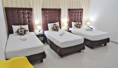 Triple Room with Private Bathroom