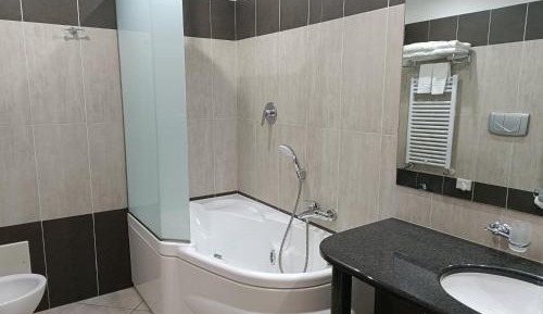 Deluxe Junior Suite