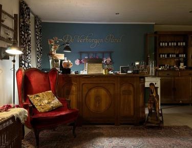 King Room with Spa Bath