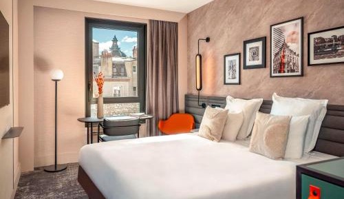 Family Suite - Two Connecting Rooms