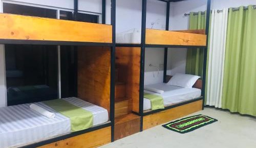 8-Bed Mixed Dormitory Room