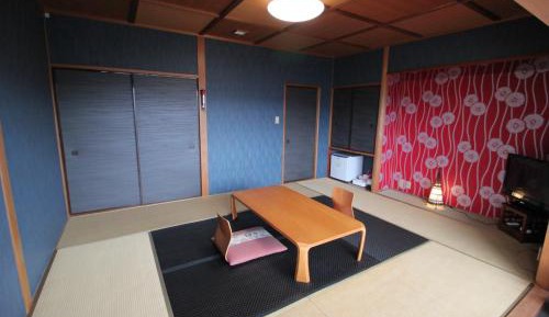 Japanese-Style Quadruple Room